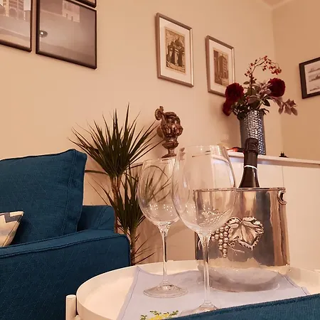 Apartment Centre House Parma