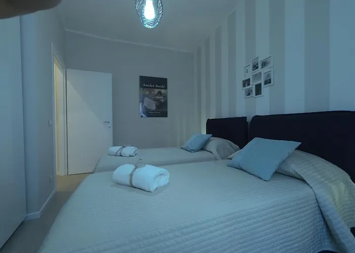 Centre House بارما